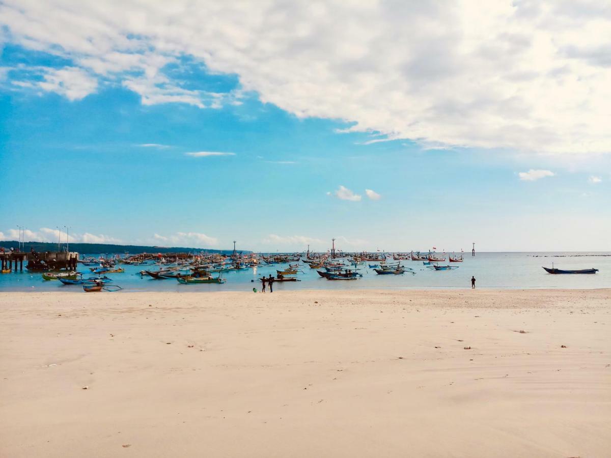 فندق فاميليتل بالي Kuta Selatan المظهر الخارجي الصورة