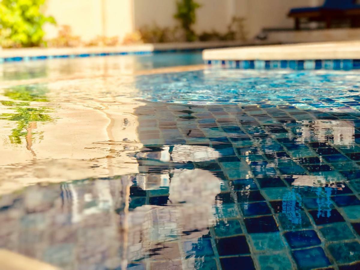 فندق فاميليتل بالي Kuta Selatan المظهر الخارجي الصورة